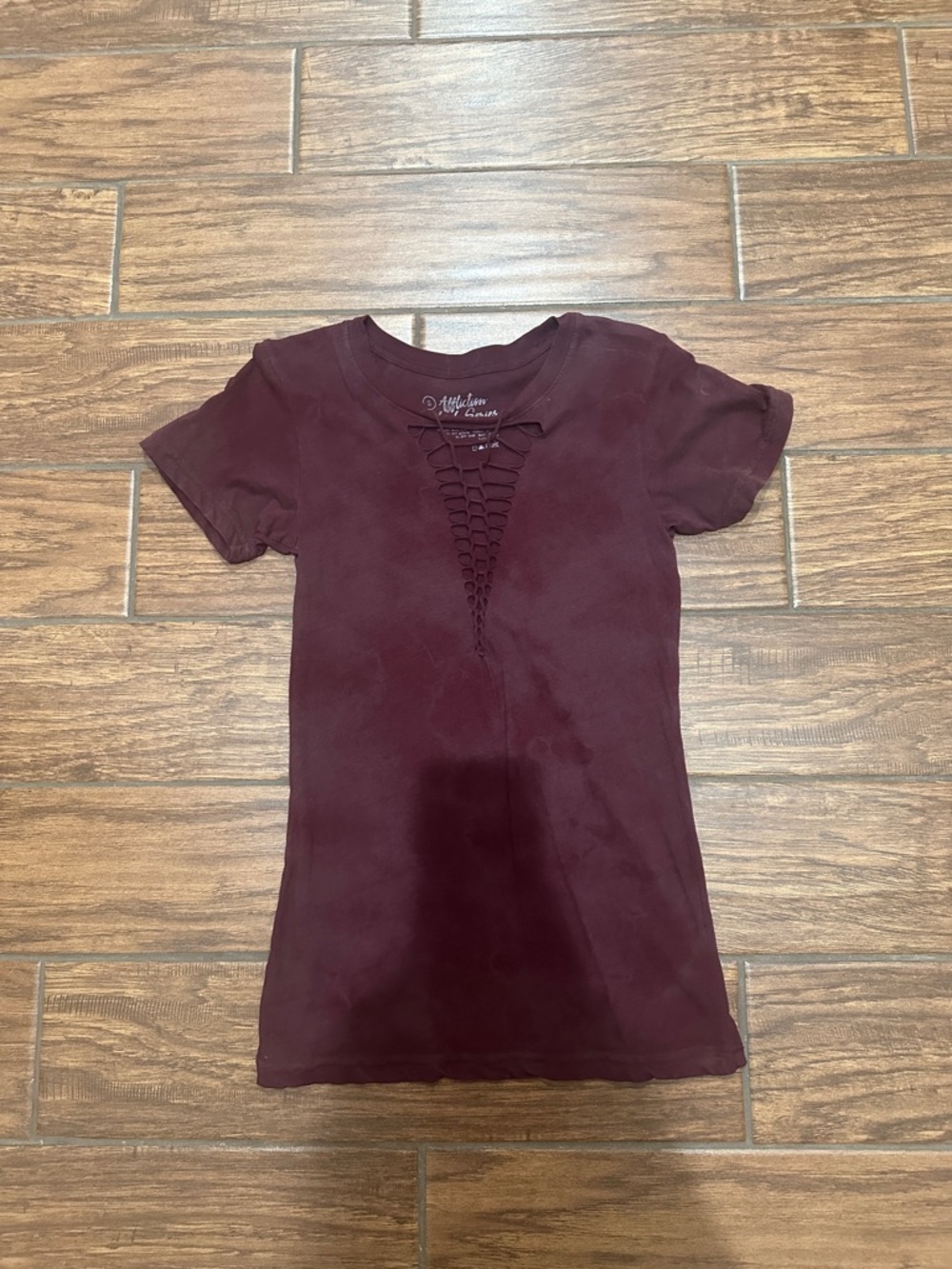 Burgundy affliction t shirt size small